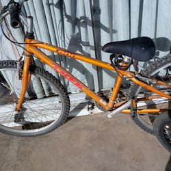  Trek 800 Sport Bike