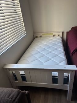 Twin frame and mattress