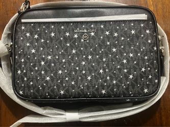 Michael kors star cross body