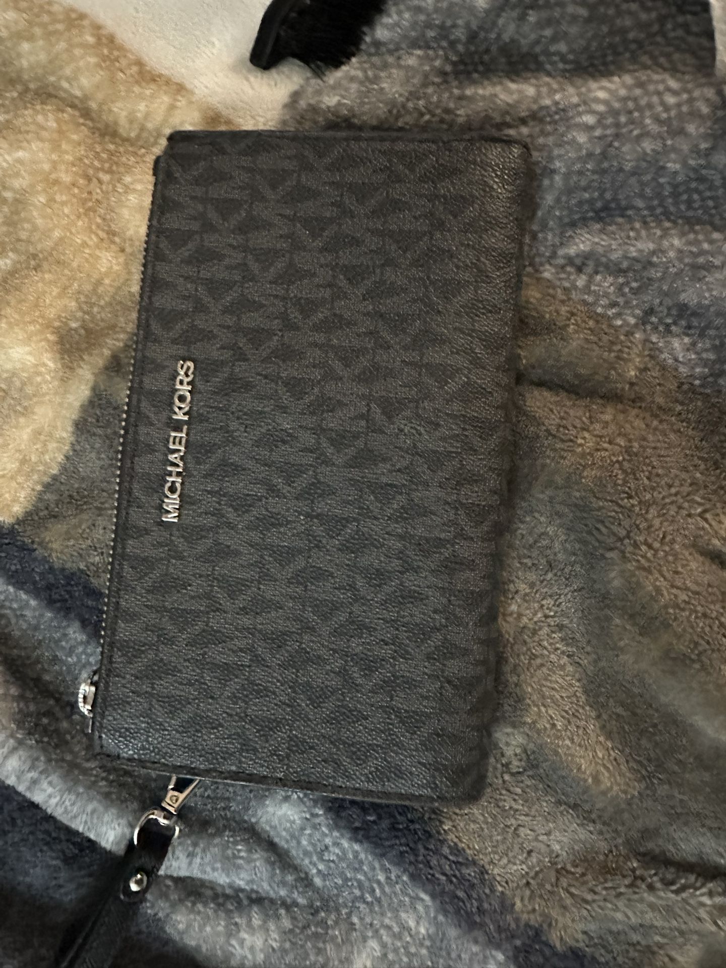 Michael Kors Wallet For Woman 