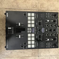 DJ MIXER FOR SALE MUST GO.