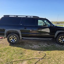 2004 Chevrolet Suburban