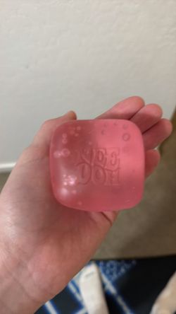 Needoh Cube