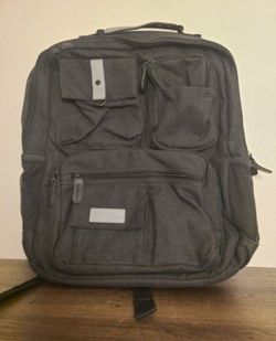 Bella Russo Black Pocket USB Laptop Backpack