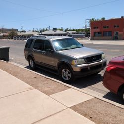 2002 Ford Explorer