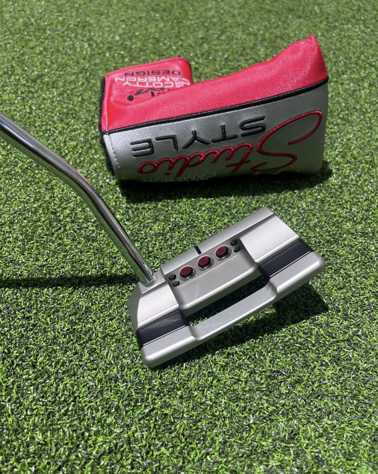 Scotty Cameron 2025 Studio Style Squareback Putter 34”