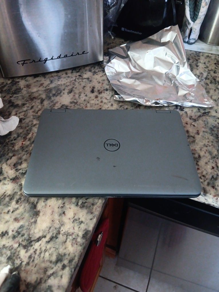 DELL LAPTOP