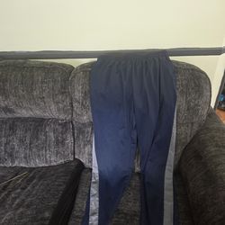 Men's pants size medium