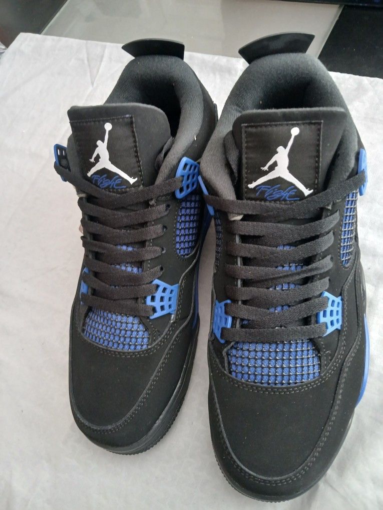 Air Jordan 4 Retro