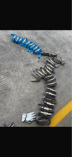 Ratchet Tie-Down Straps Lot – Blue and Gray