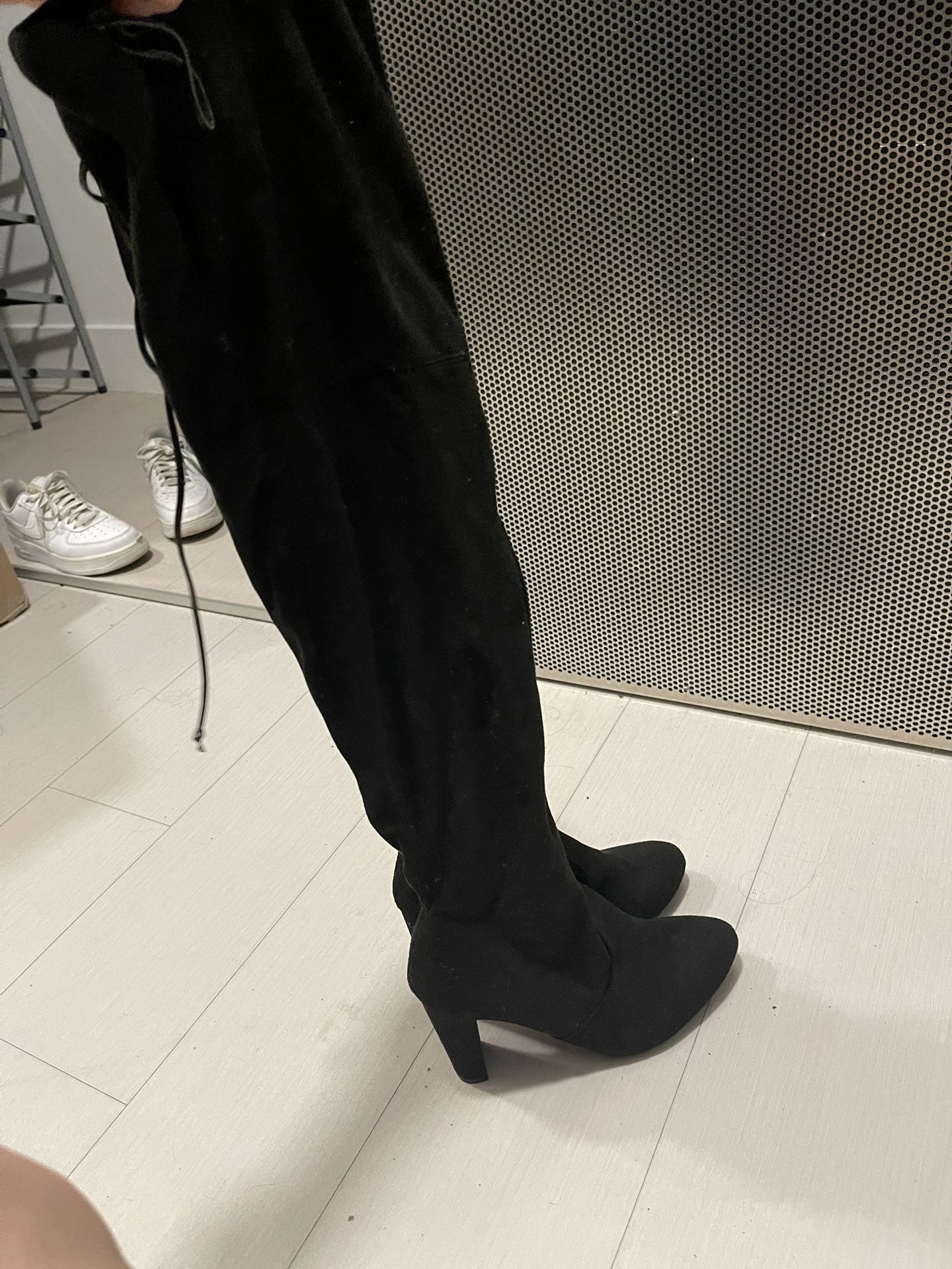 Black Knee high Boots