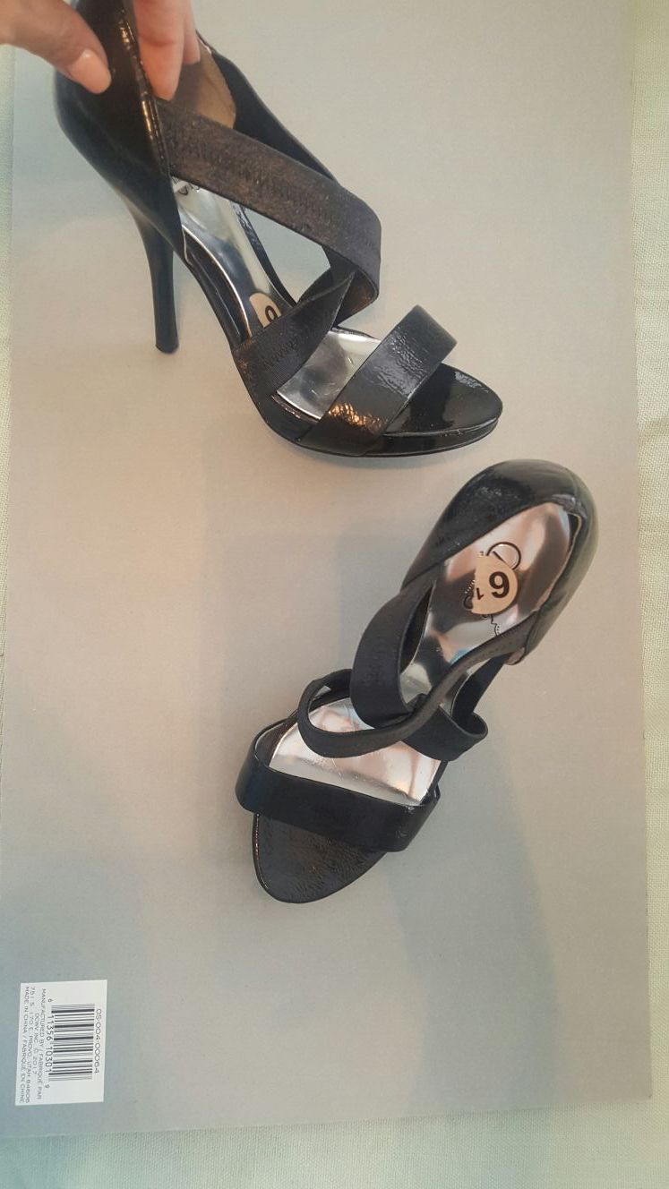 CARLOS SANTANA HEELS