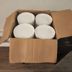 7 Inch Round Plates Brand New.