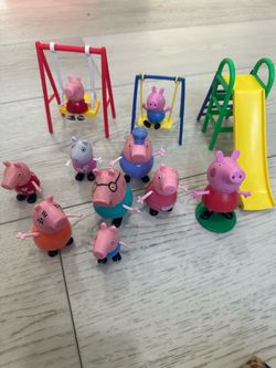 Props pig whole family
