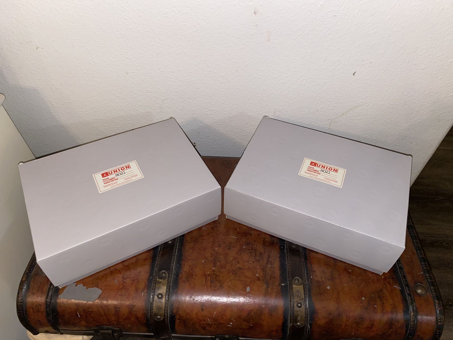 Air Jordan 2 Retro SP Box