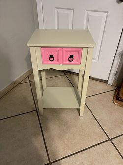 Kids table