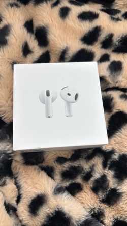 Apple AirPods Wireless Earbuds in Box