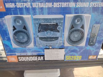 New in the box JBL sound gear CD cassette stereo system with remote no offers no trade 75th Ave Indian School serious buyers only please
