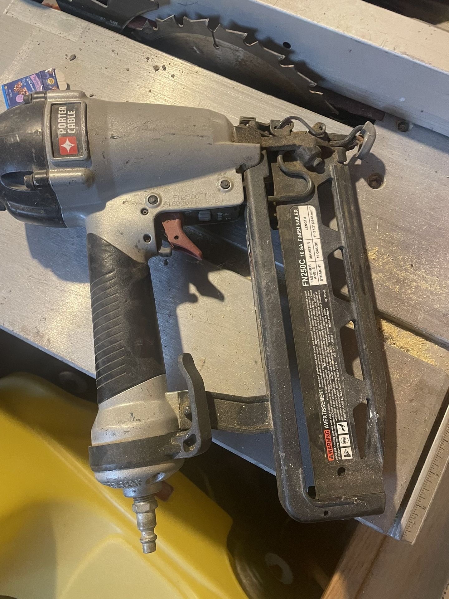 Trim Nailer