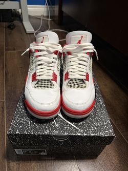 Jordan 4 fire red