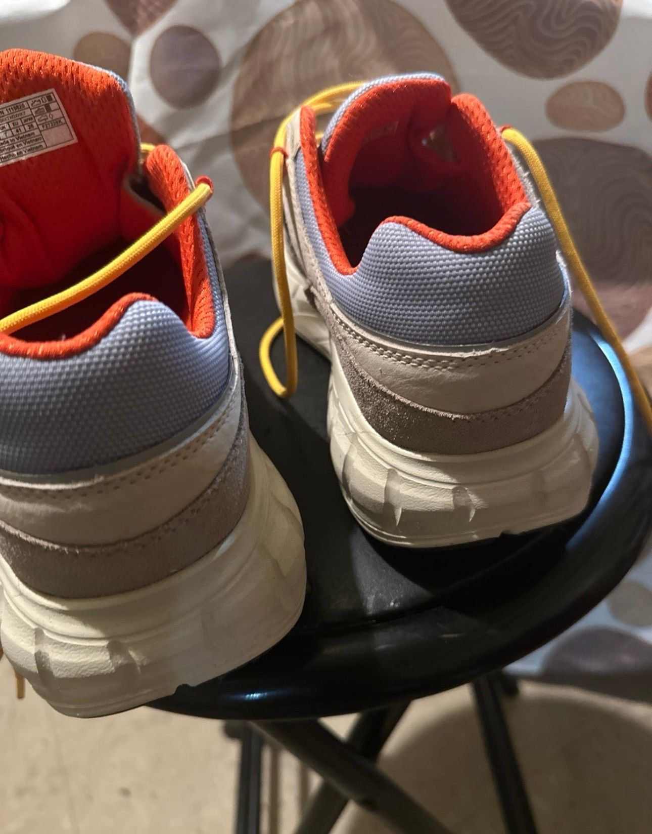 Uggs Shoes Size 8 Men