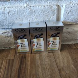Olay Total Effects Face Moisturizer SPF 15, Combination Skin, Fragrance-Free, 1.7 fl oz