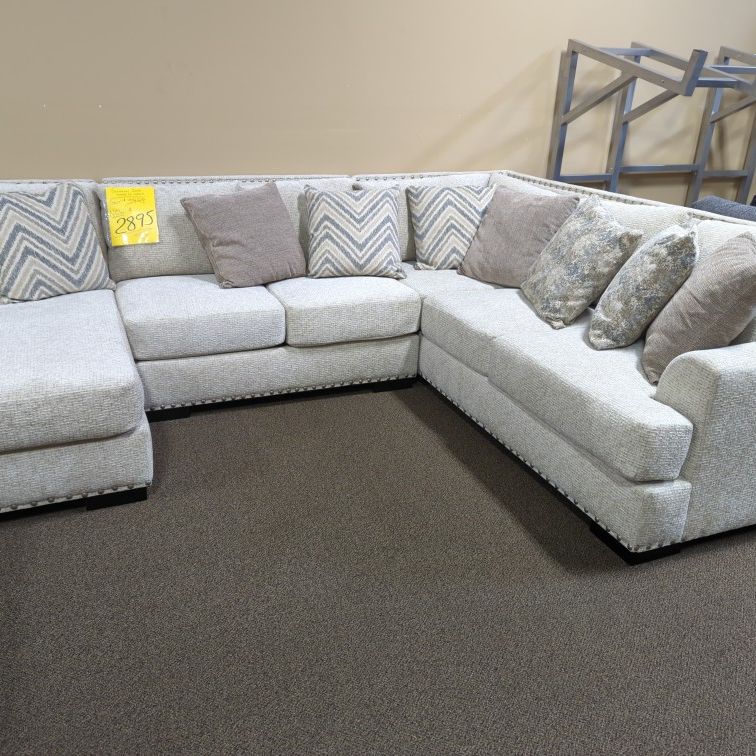 Beautiful Modern Sectional Sofa Couch Made In USA California 