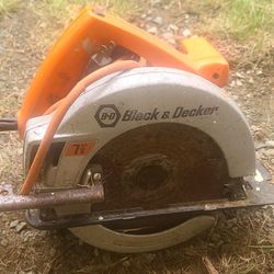 Black & Decker Circular Saw 
