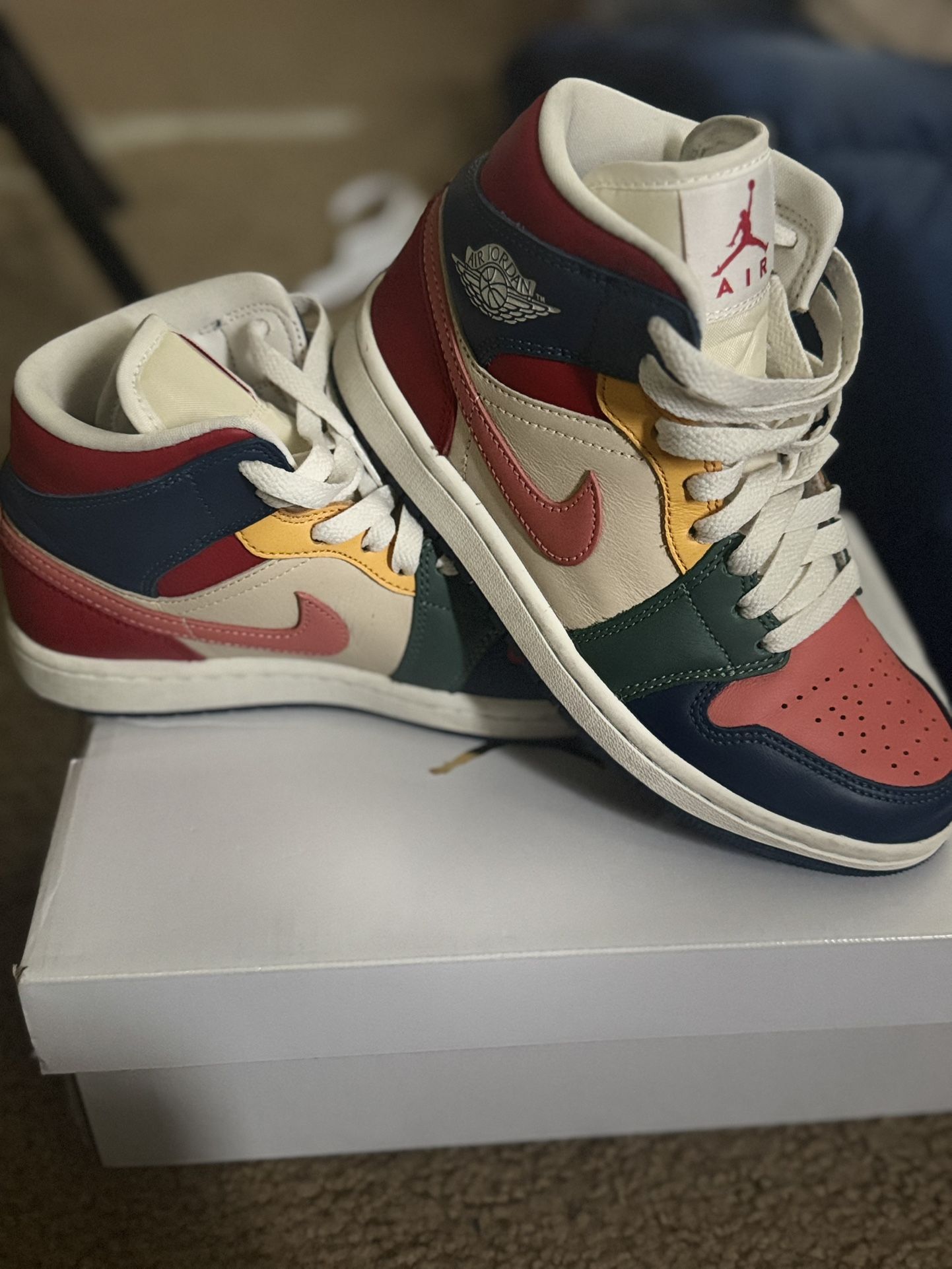 Nike