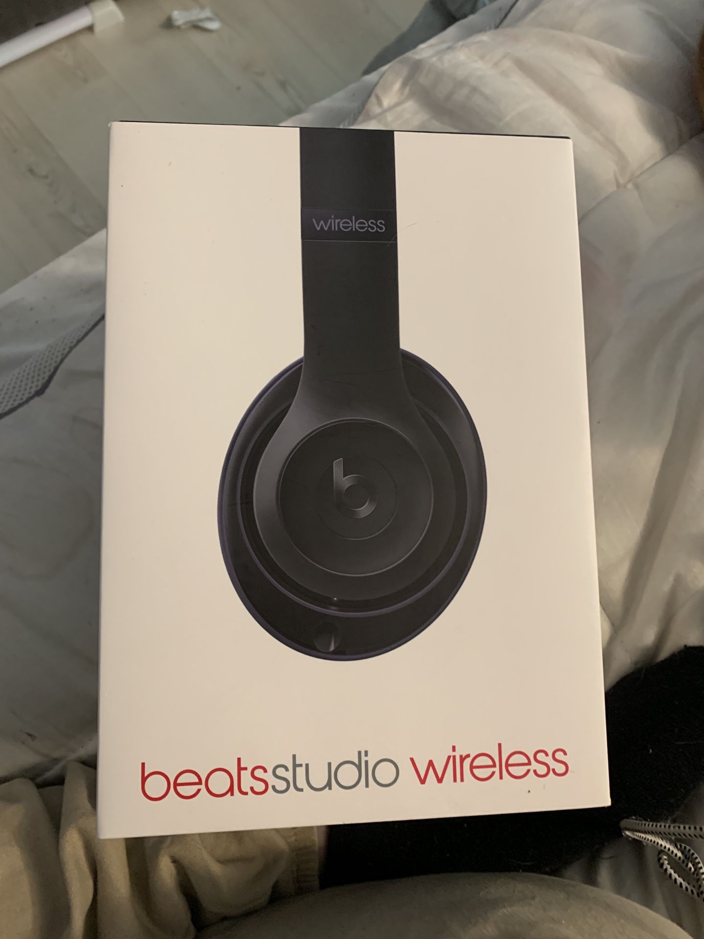 Beat by Dre wireless studio headphones