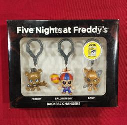 2016 Comic Con Collectible Back Pack Hangers NEW Unopened