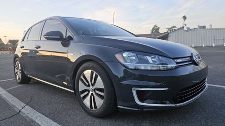 2017 Volkswagen e-Golf