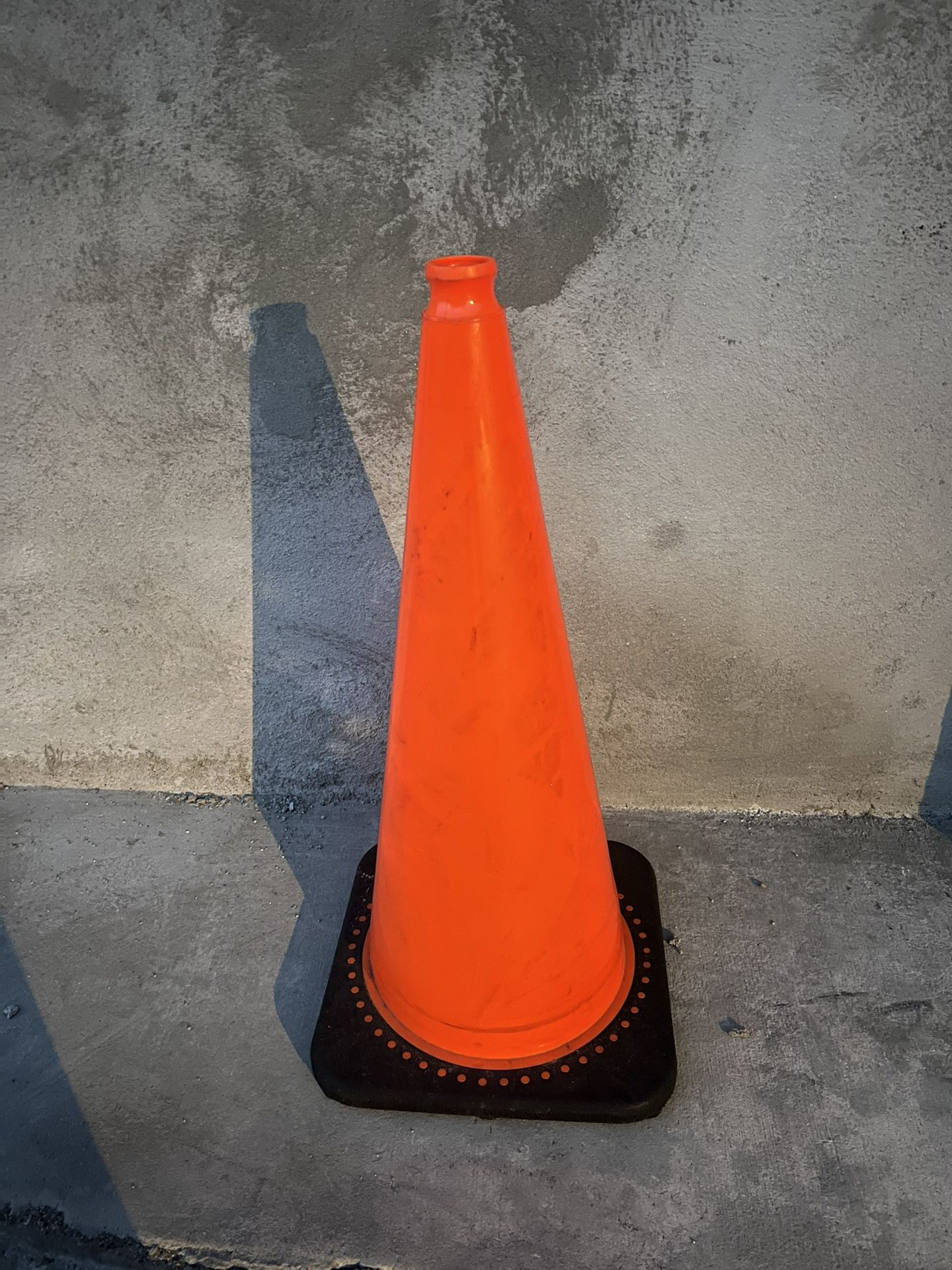 Uline Heavy Duty Standard Traffic Cone - 18", Orange Safety