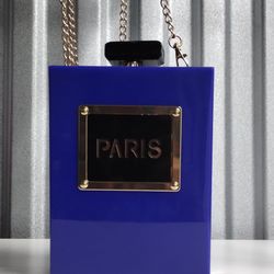 Brand New ‼️ Paris Perfume Handbag 🚨🚨