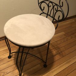 Decorative Metal Chair, Can Be Use For A Make Up 