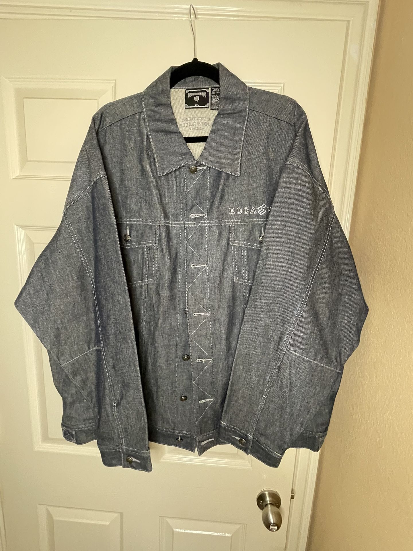 Mens Rocawear Denim Jacket. Size XX-Large, Super Clean, Vintage..