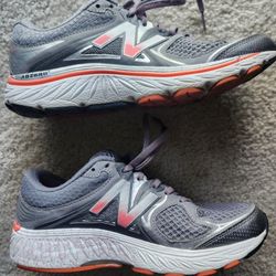 New Balance Womans 940v3 Running Shoes Size 8