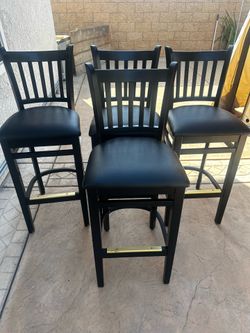 4 Bar Stool Chairs