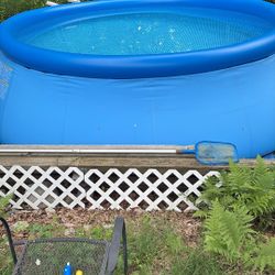Pool, Sand Filter, Vacuum, Ladder