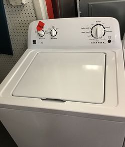 Kenmore High Efficiency washer. 1 year warranty