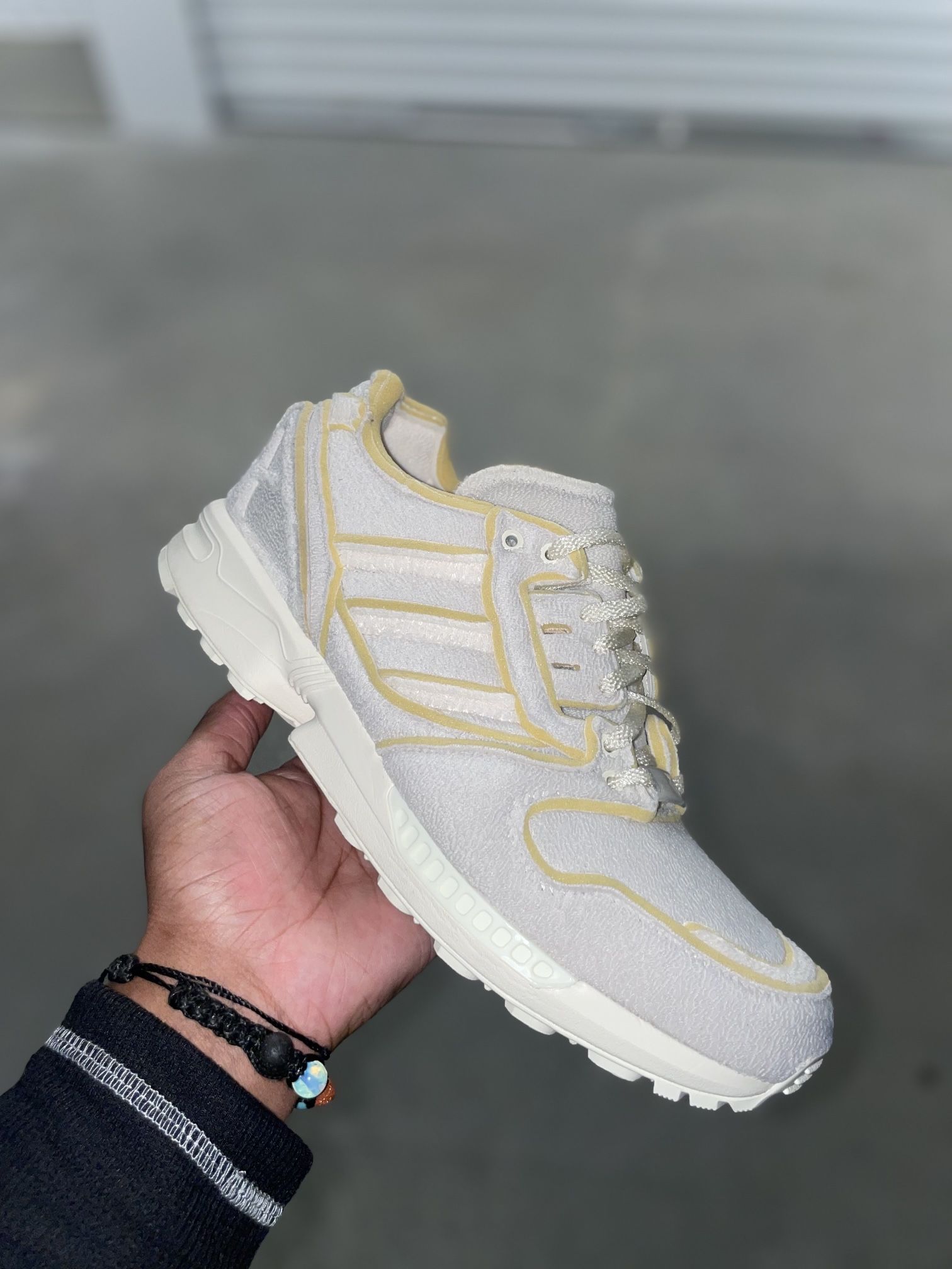Size 10 - adidas ZX Cozy 8000 Chalk White