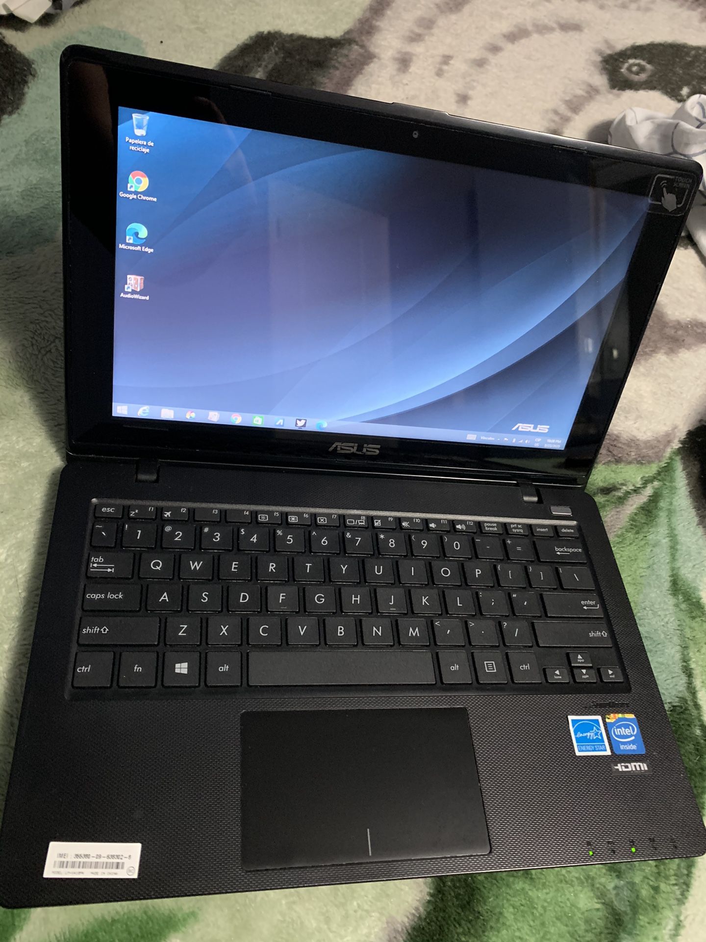 ASUS X200M Notebook pc