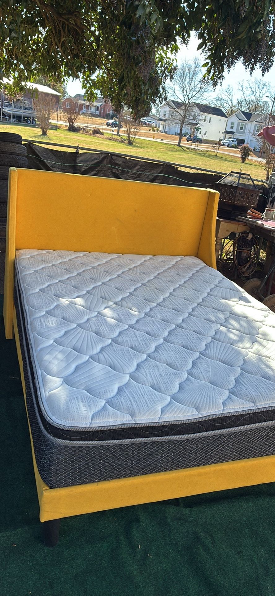 Cama Queen Size Incluido El Colchón 280