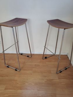 Stools. (2)Wood seat & metal frame