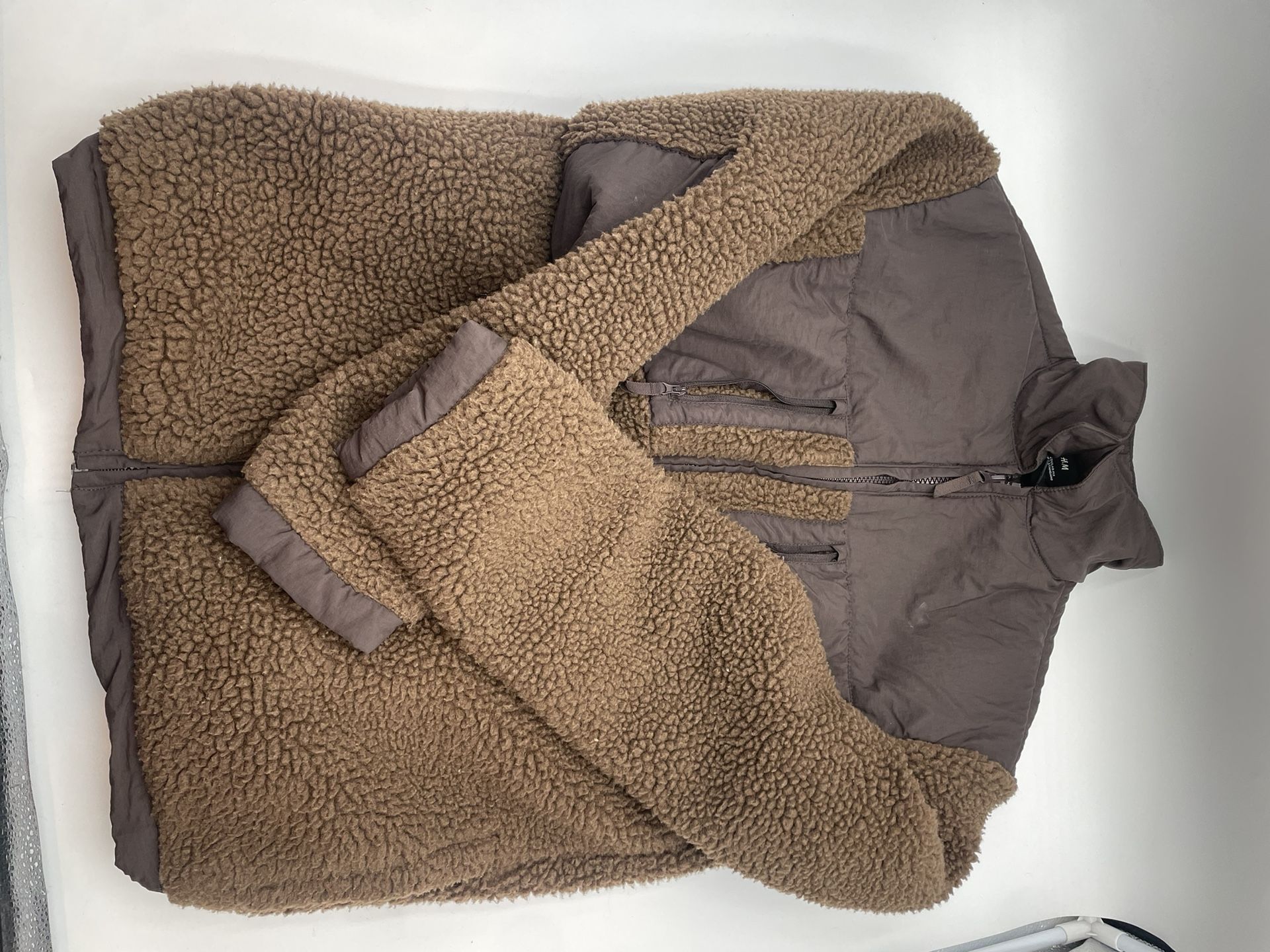 H&M Fleece Sweater Color Brown
