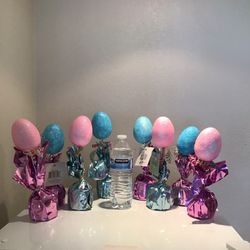 Easter egg trees, or table, decorations