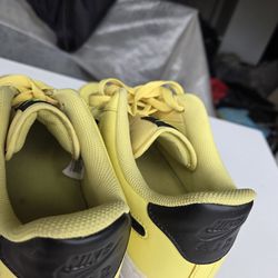 Nike Air shoes size 10.5