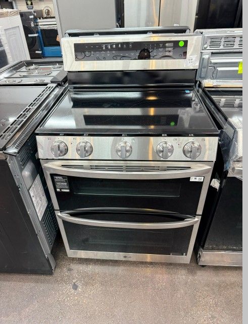 📌LG & Samsung Stoves starts from $499 and up from there for sale Near Me.📌