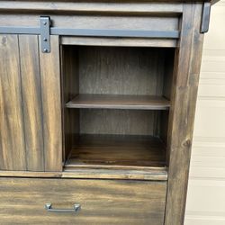 Excellent Condition Set