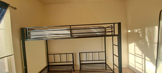Trío Bunk Bed